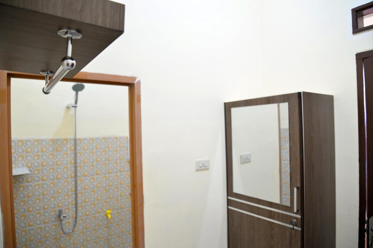 Haura Syariah Home Stay Bandar Lampung Exteriér fotografie